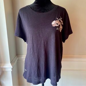 Abercrombie & Fitch Floral Embroidered T-Shirt